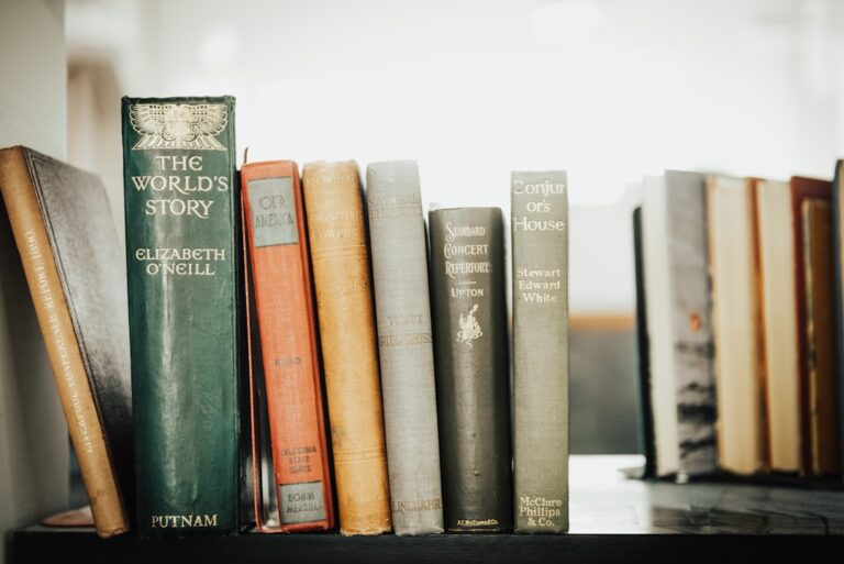 Self-publishing a tradycyjne wydanie książki – czym się różnią?